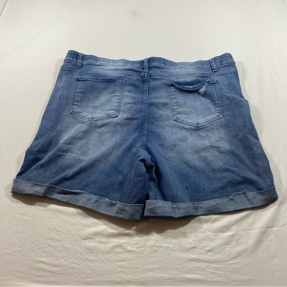 Terra & Sky Women's Blue Denim Shorts Distressed Spandex Woman’s 26W Elas Waist - Picture 3 of 7